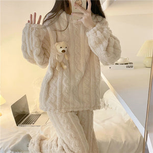 Winter Women Flannel Pajama Sets Cute Round Neck Sleepwear Long Sleeve Coral Velvet Comfortable Loose Lounge Wear Sweet Cartoon