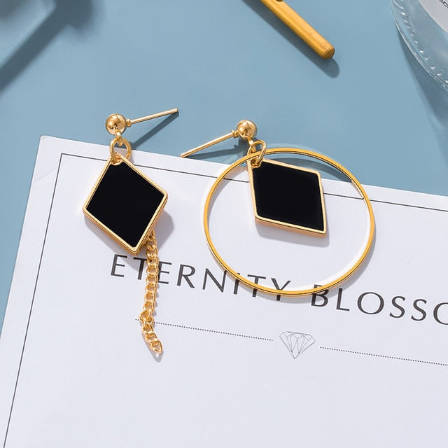 Korean Statement Earrings For Women 2020 Fashion Vintage Black Arcylic Gold Geometric Tassel Drop Earings Female Brincos Jewelry