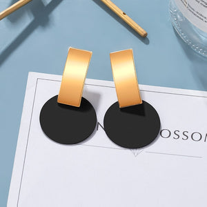 Korean Statement Earrings For Women 2020 Fashion Vintage Black Arcylic Gold Geometric Tassel Drop Earings Female Brincos Jewelry