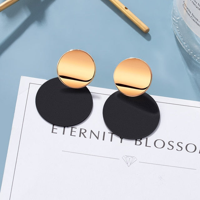 Korean Statement Earrings For Women 2020 Fashion Vintage Black Arcylic Gold Geometric Tassel Drop Earings Female Brincos Jewelry