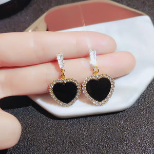 Korean version of hot new black round rhinestone earrings fashion simple and versatile temperament female wedding earrings jewel