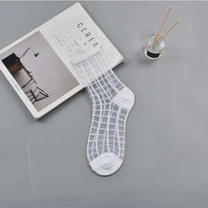 Sexy Lace Mesh Fishnet Socks Mixed Fiber Transparent Stretch Elasticity Ankle Net Yarn Thin Women Cool Socks 1pair=2pcs ws403